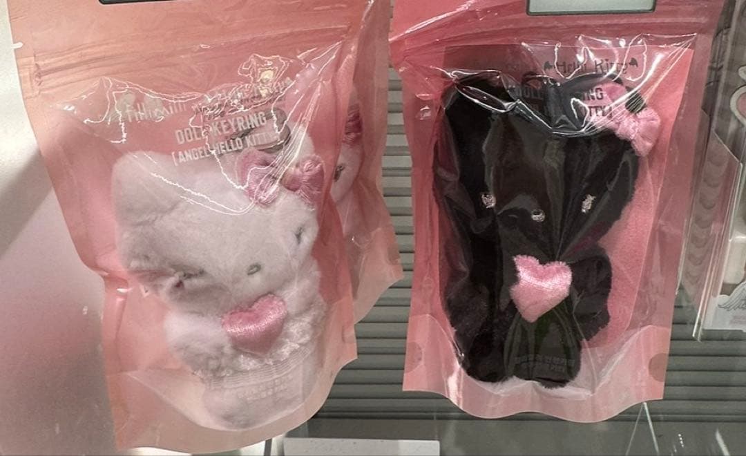 【韓国限定】 ハローキティ オリヤン限定 fillimilli 悪魔と天使