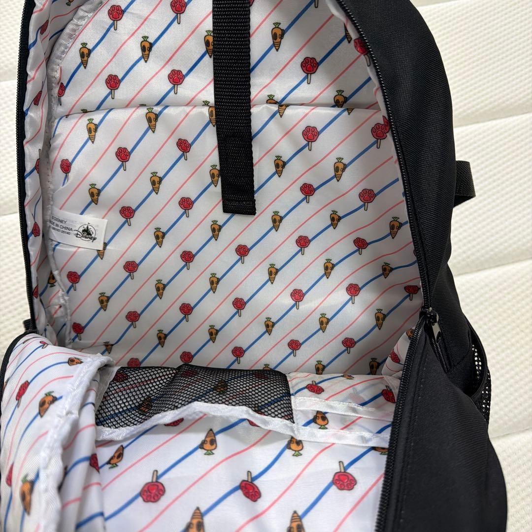 美品　ディズニーストア ズートピア リュック バックパック ニック ポーチ付き