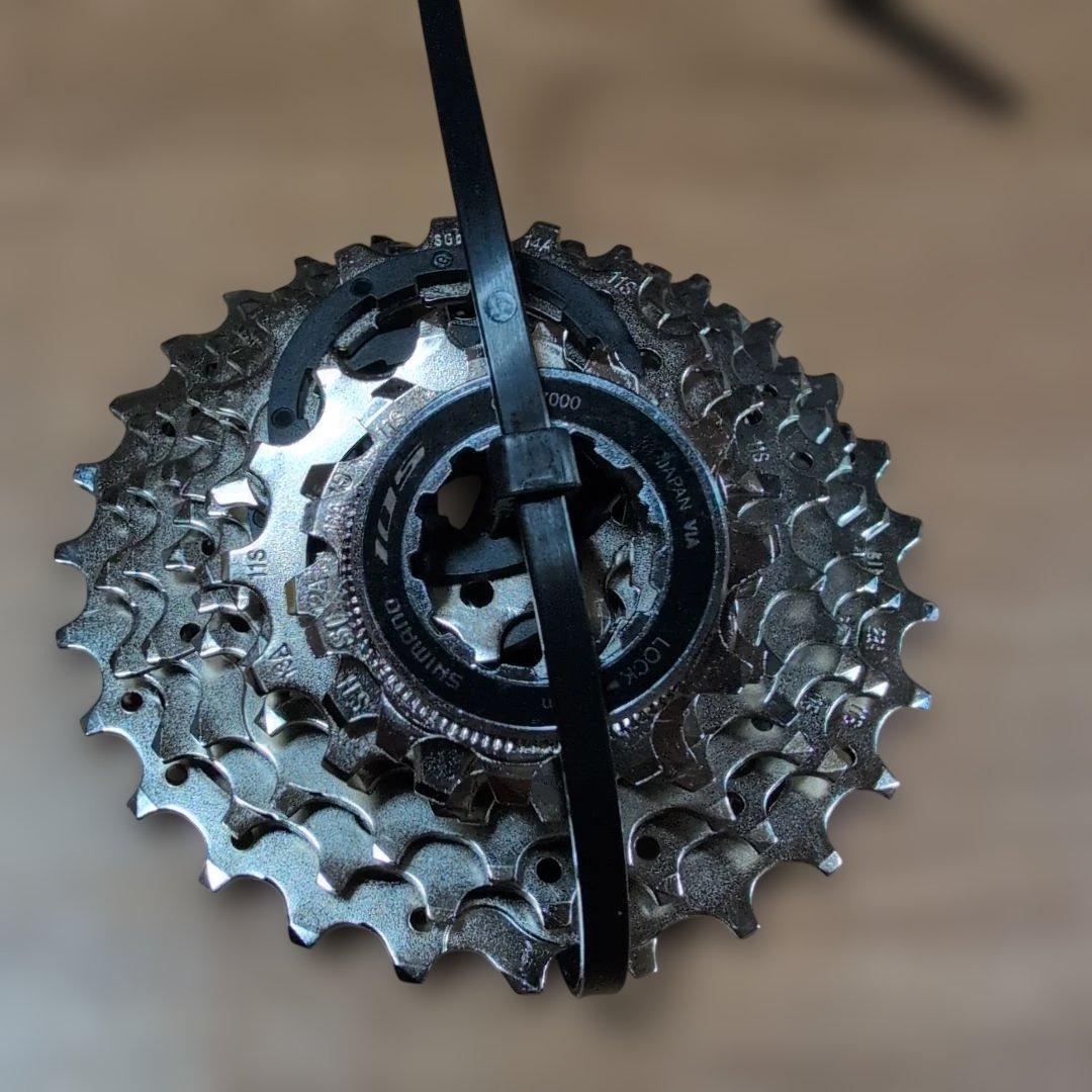 GUSTOロードバイク Ｍサイズ　ノーマルスプロケ　ディレーラーハンガー