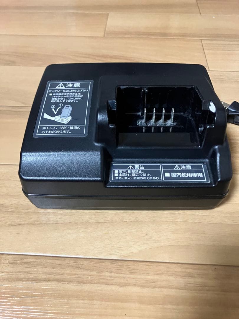 通電⭕️ 電動自転車用充電器 黒　パナソニック