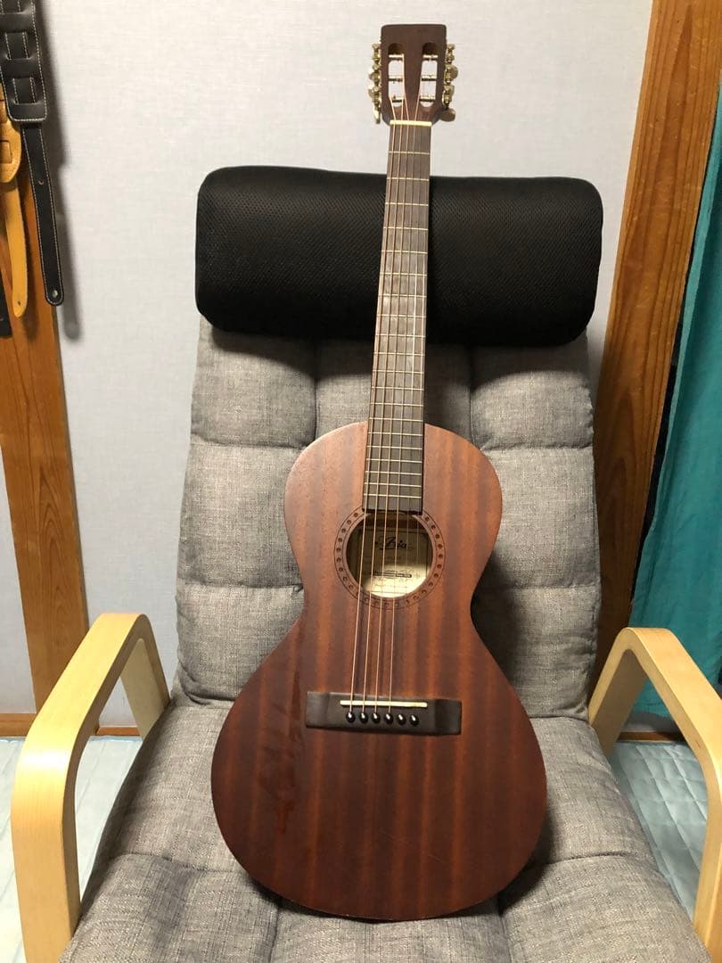 アリアARIA ASA-18N miniギター　ニューヨーカースリムボディタイプ