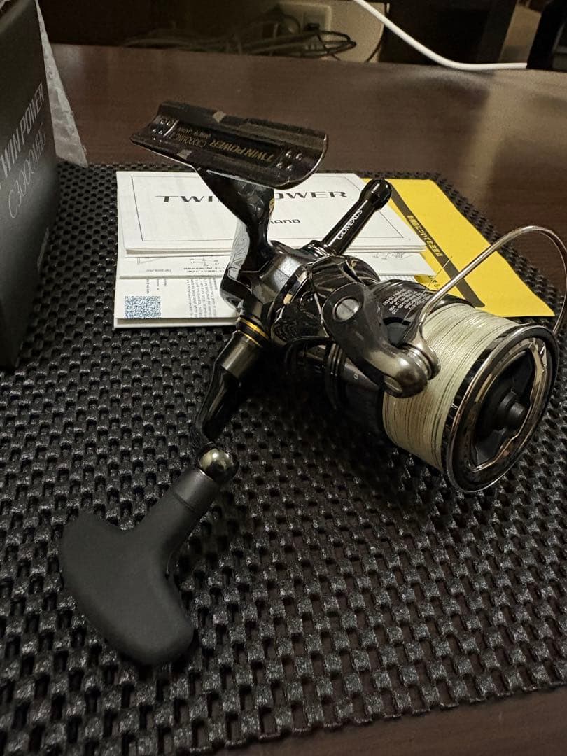 SHIMANO 24ツインパワーc3000mhg