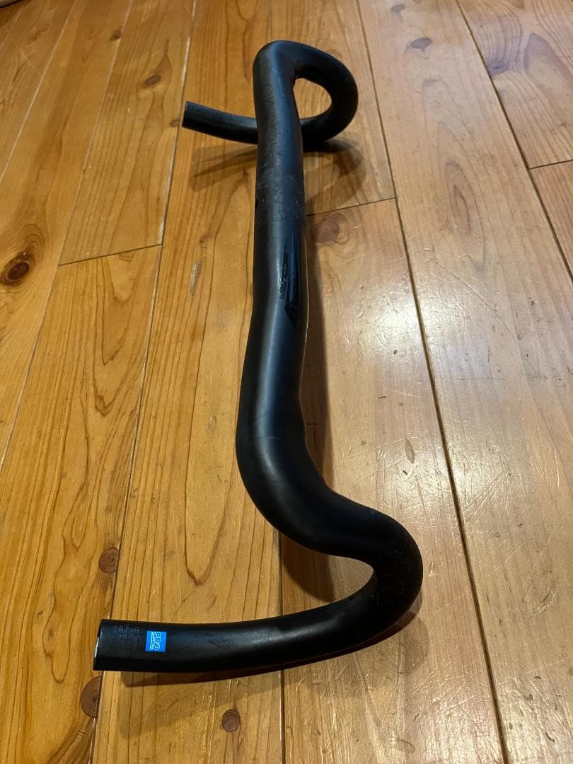 シマノプロ DISCOVERカーボン 20°フレア ドロップハンドル（31.8）