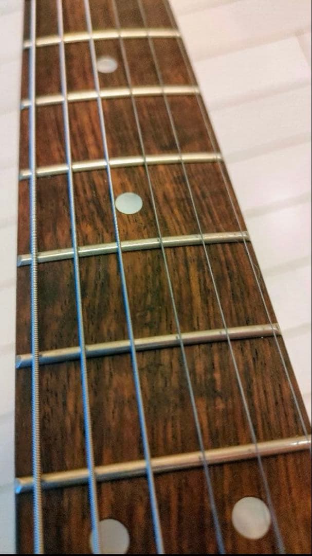 美品 Squier Affinity Stratocaster おしゃれ 黄緑