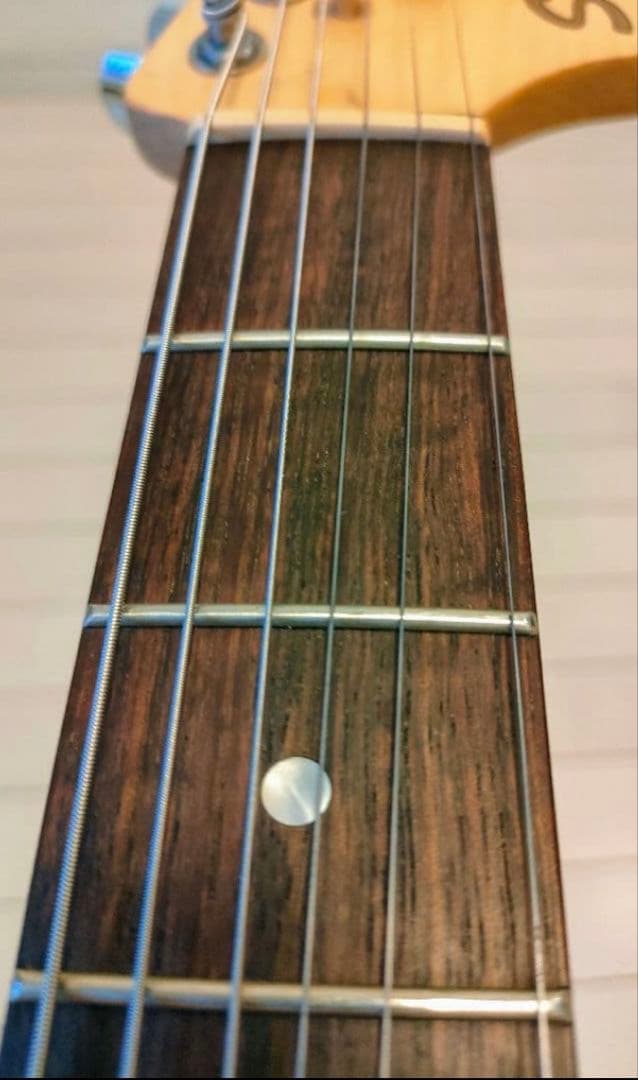 美品 Squier Affinity Stratocaster おしゃれ 黄緑