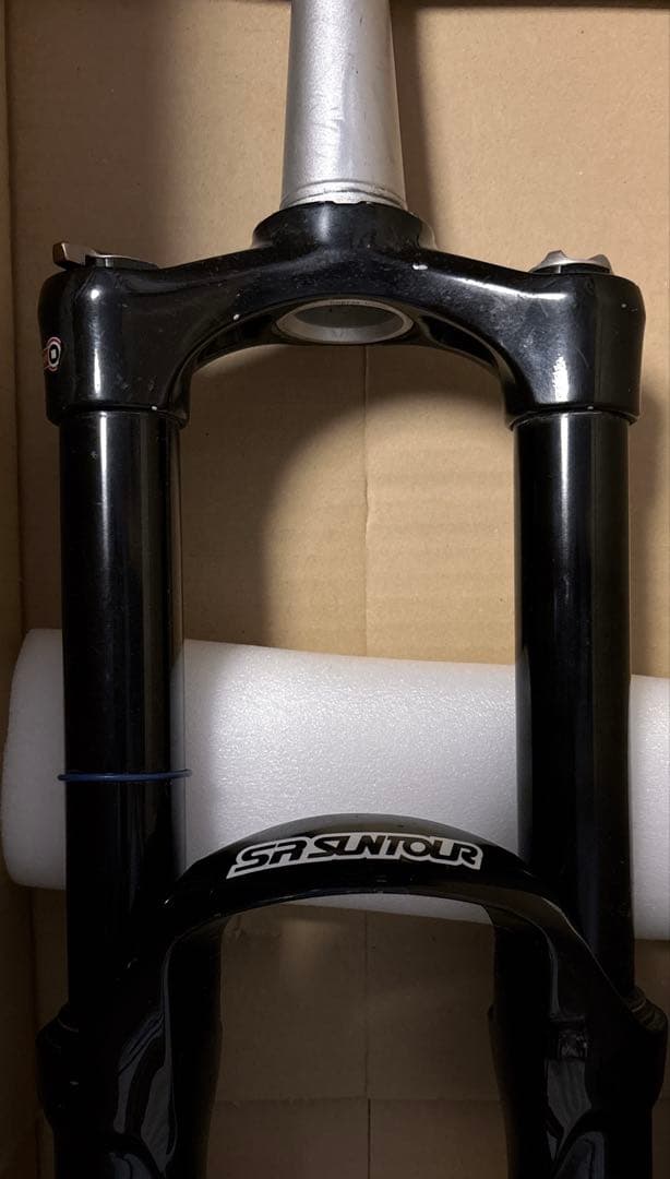 T*様 エンデューロ、トレイル向き34ミリサス/ サンツアー　アイオン ノンブー