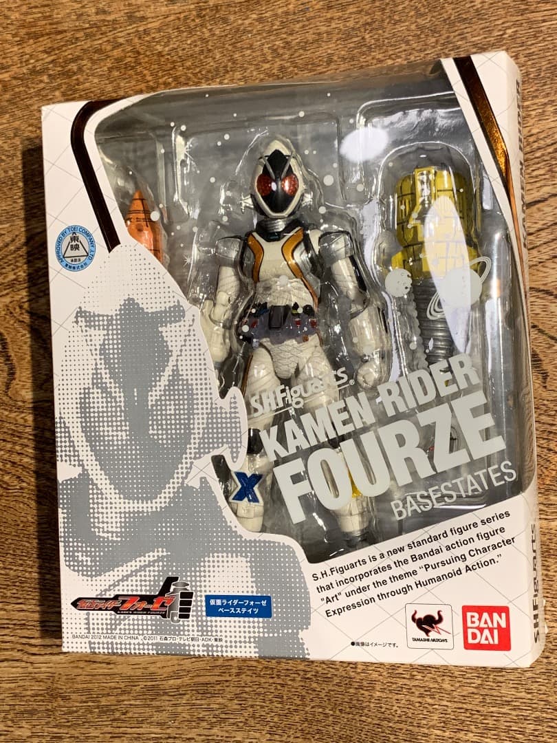 S.H.Figuarts 仮面ライダーフォーゼ ベースステイツ