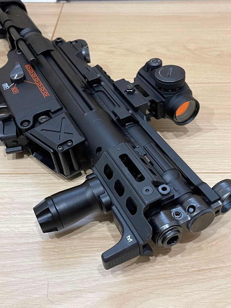 東京マルイ MP5K HC ハイサイクル 外装カスタム+おまけ（ドットサイト）