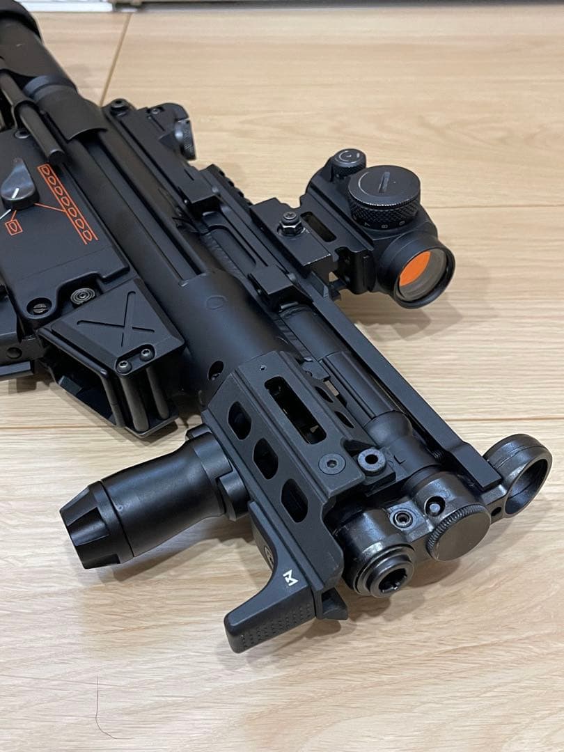 東京マルイ MP5K HC ハイサイクル 外装カスタム+おまけ（ドットサイト）