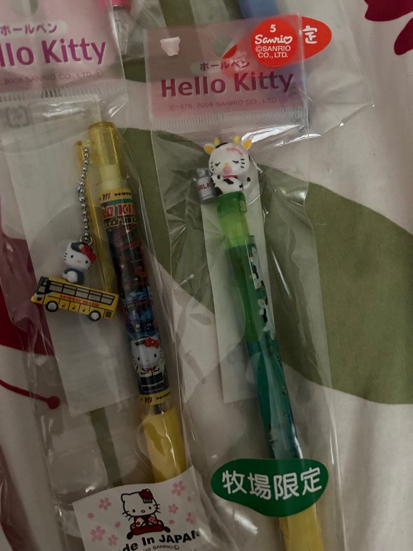 ご当地限定キティちゃん ボールペン、シャープペン14本セット