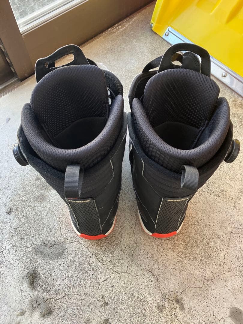 Salomon 男性用スノーボードブーツ 黒/赤