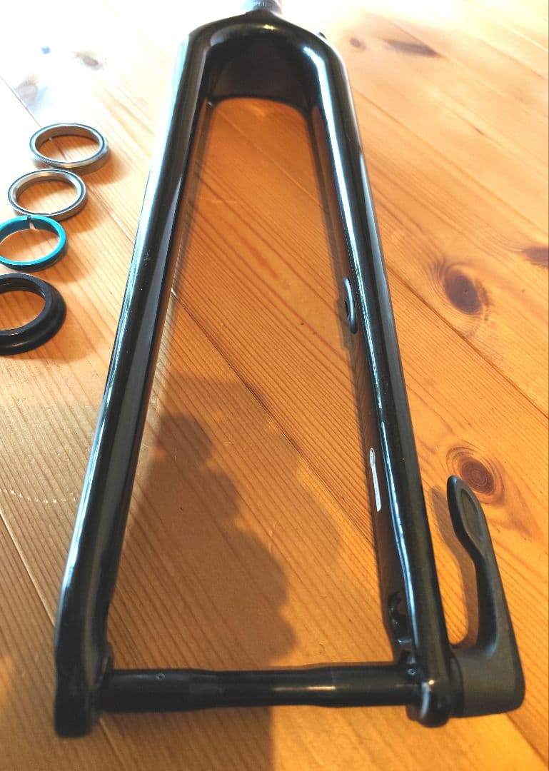 2022　ジャイアント TCX フロントフォーク