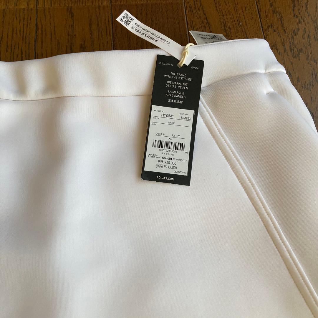 新品　adidas アディダス　レディースセットアップ　スカート セーターXL