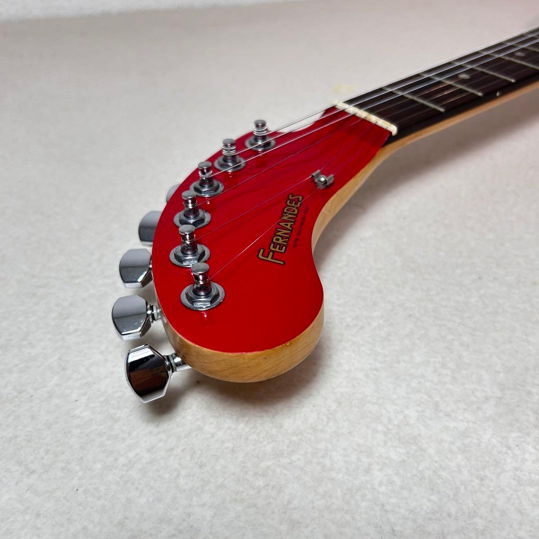 希少　FERNANDES　ZO-3　レフティ　コンパクト　アンプ内蔵ミニギター