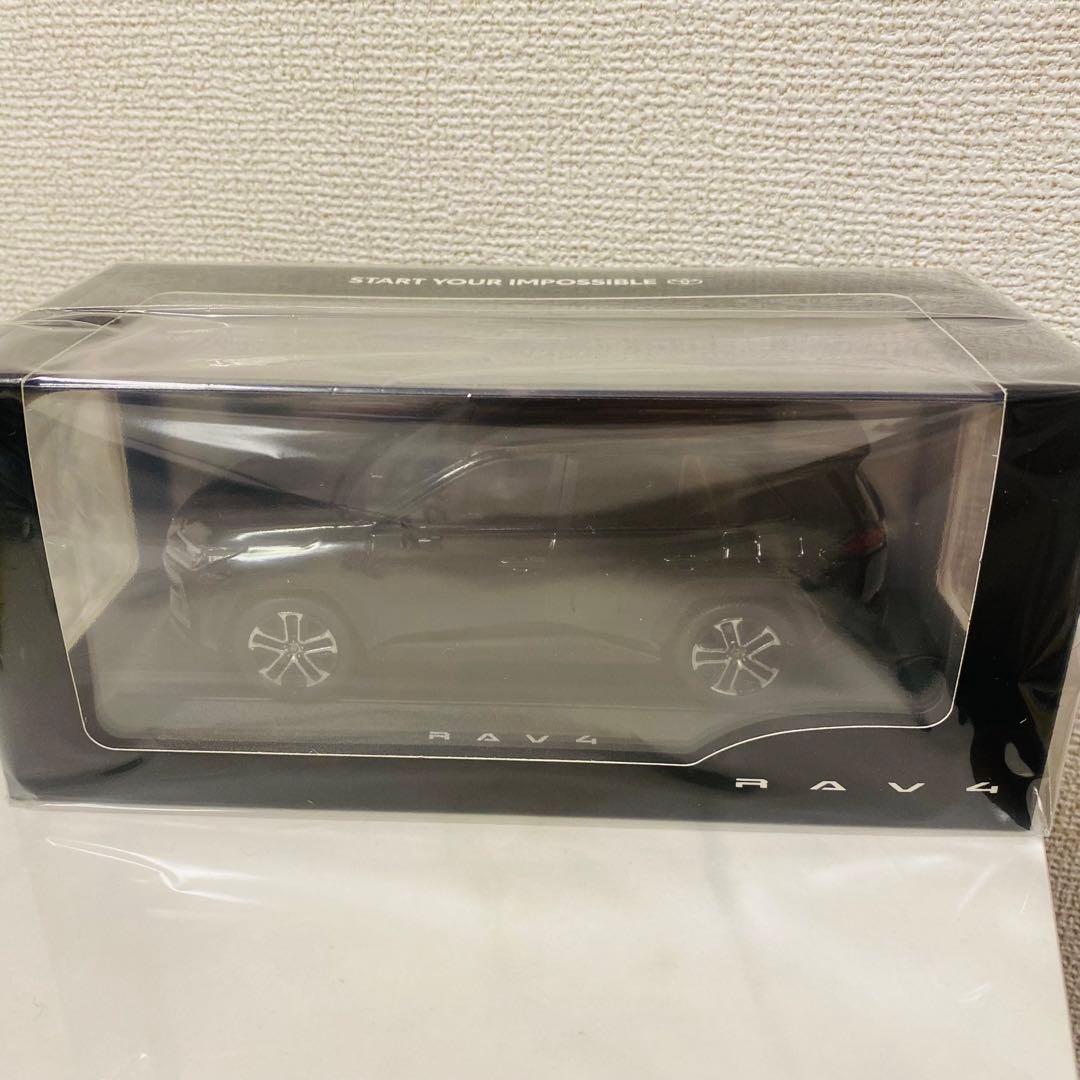 【新品】トヨタ 新型RAV4 ミニカー サンプル アティチュードブラック　カラー