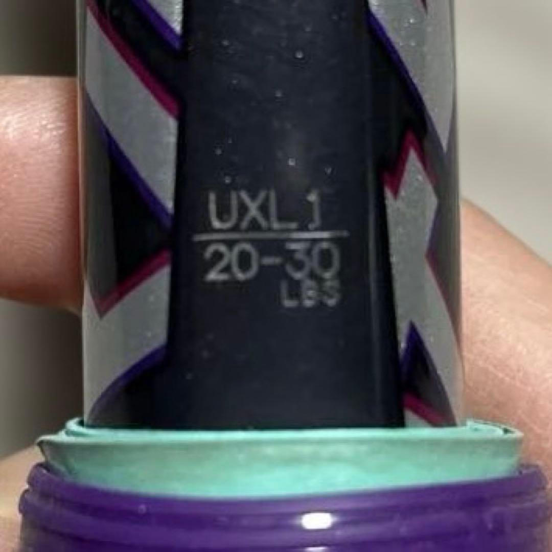 ボルトレイジ 5V ヨネックス　UXL1