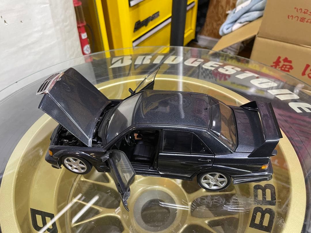 オートアート　メルセデスベンツ　190E