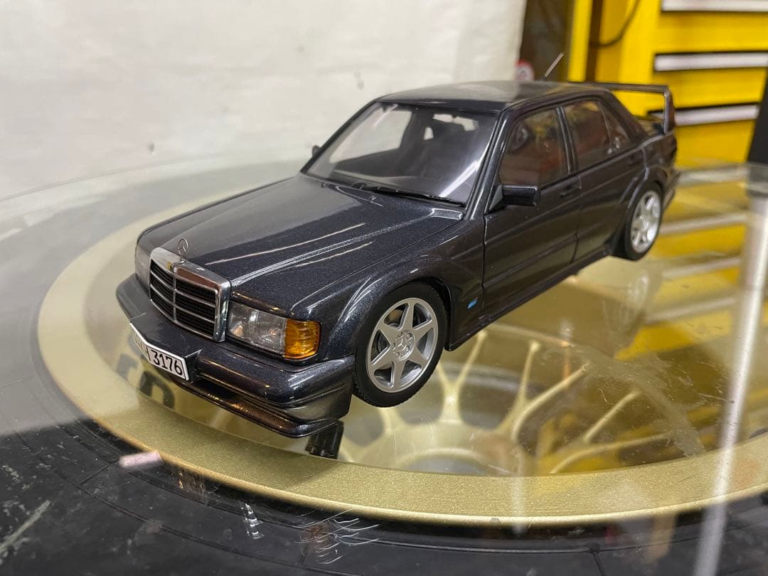 オートアート　メルセデスベンツ　190E