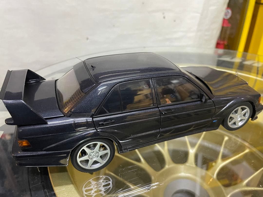 オートアート　メルセデスベンツ　190E