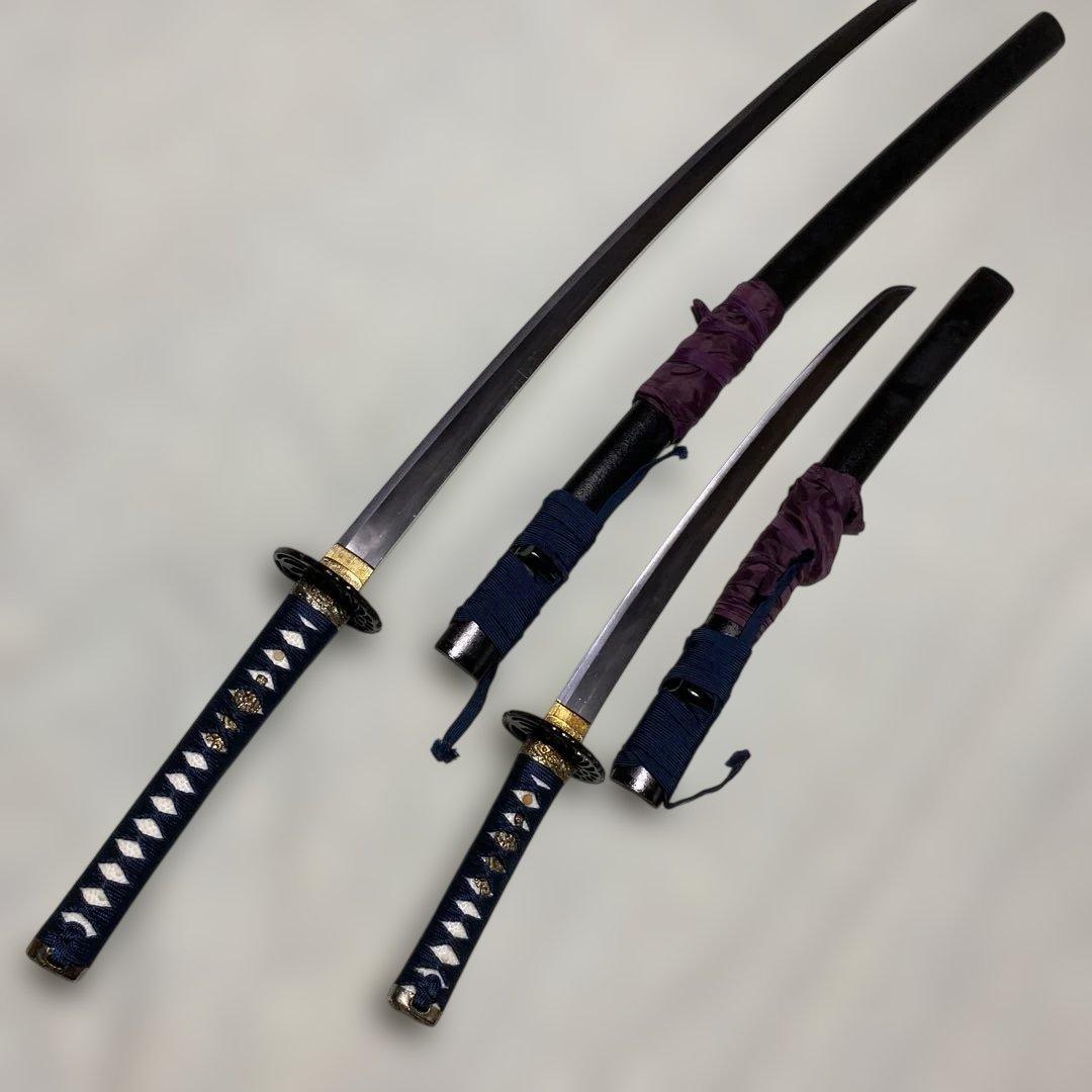 高級模造刀大小２本(刀袋付) 青柄 鶴羽透し丸鍔 黒梨地鞘