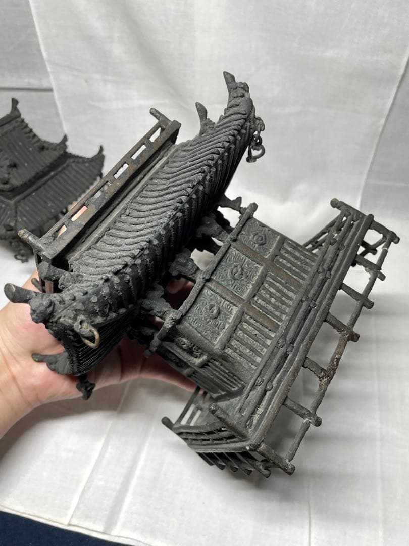 置物。古典樓閣。鑄銅。昭和初期。