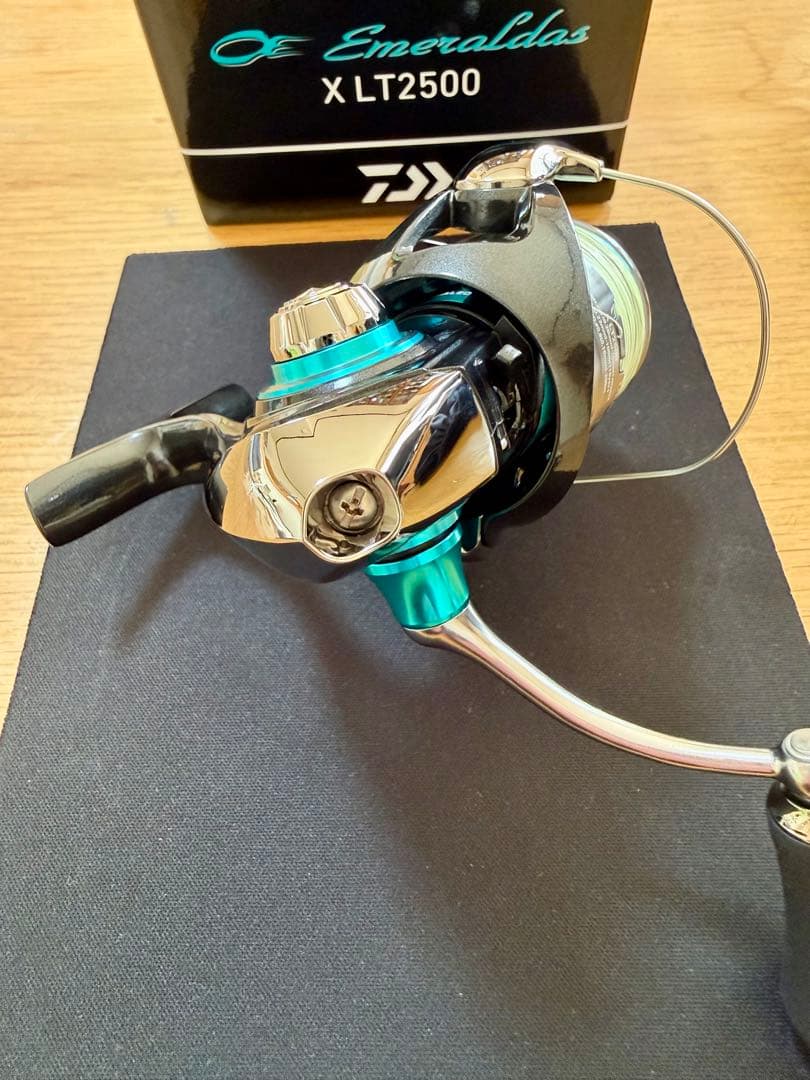 ダイワ 24 エメラルダス X LT2500