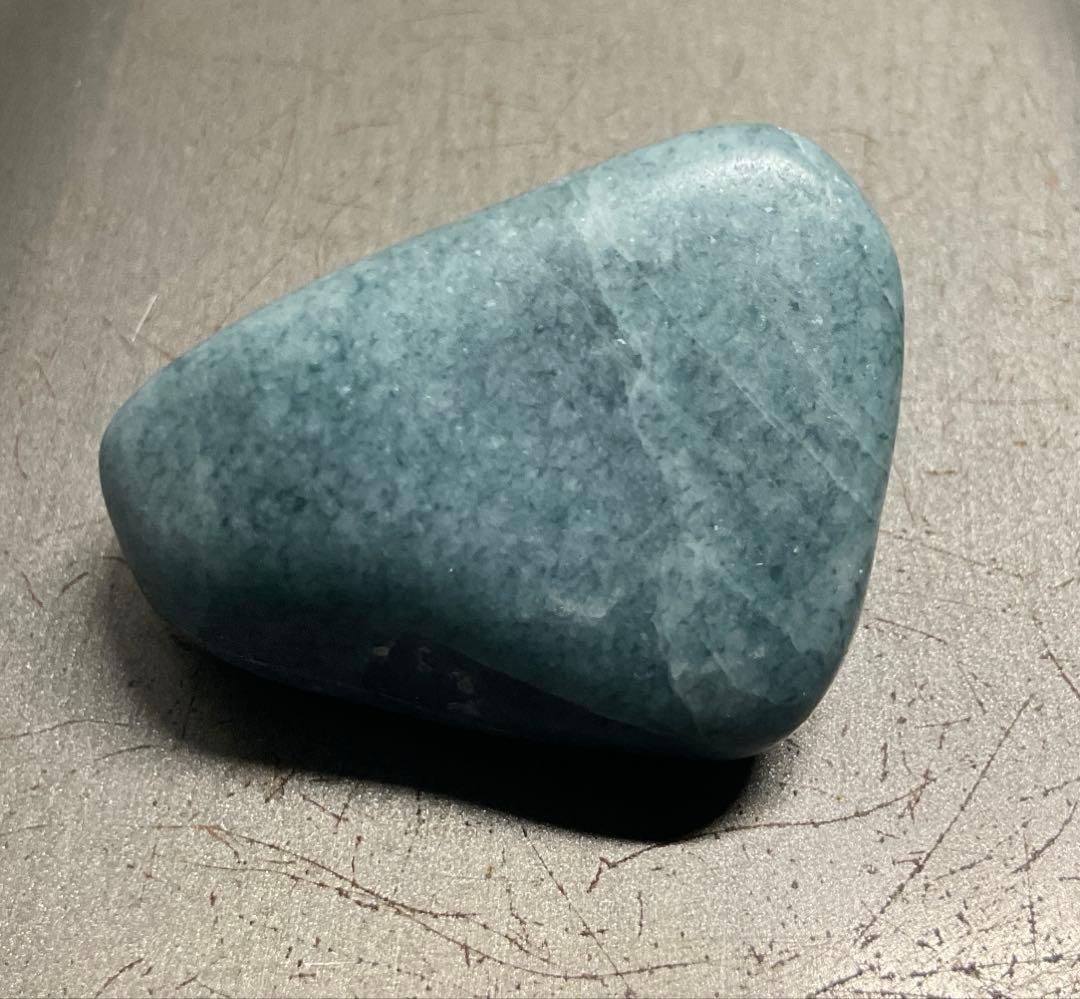 ［コバルト色の海石］　糸魚川翡翠海石27g ヒスイ　ひすい