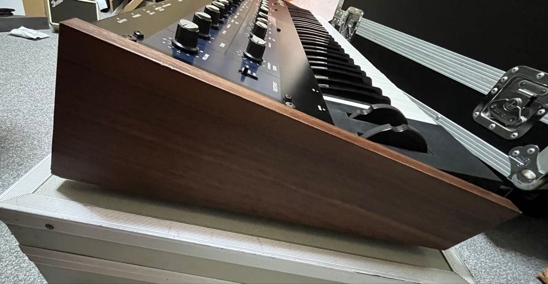 良品！ KORG POLYSIX アナログシンセサイザー コルグ ポリシックス