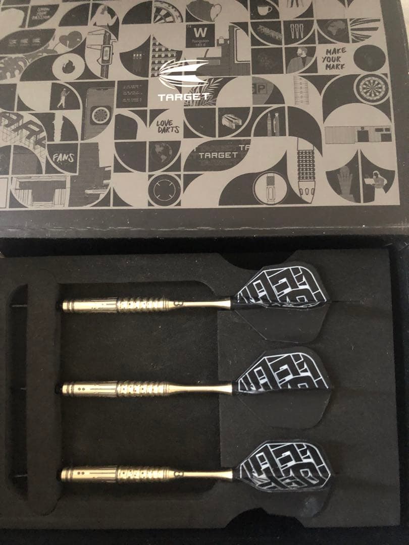 TARGET ダーツセット 3本入り