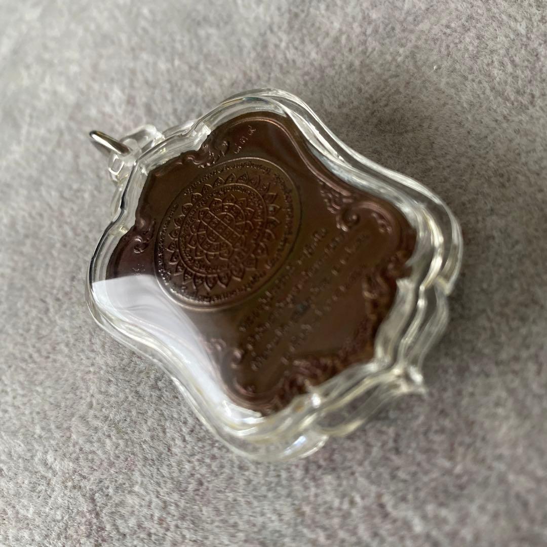 プラクルアン 霊鳥ガルーダ 金翅鳥 守護 危険回避 ビジネス運 レア品 御守り