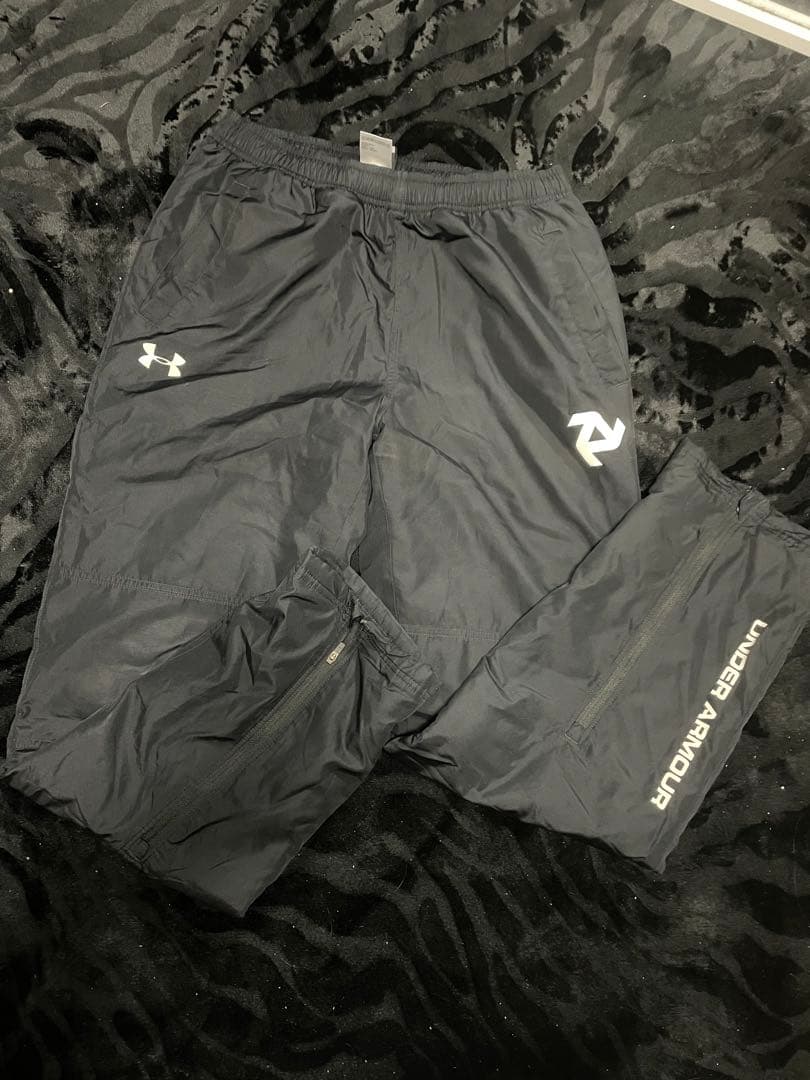 朝日大学　ウィンドブレーカーセットアップ