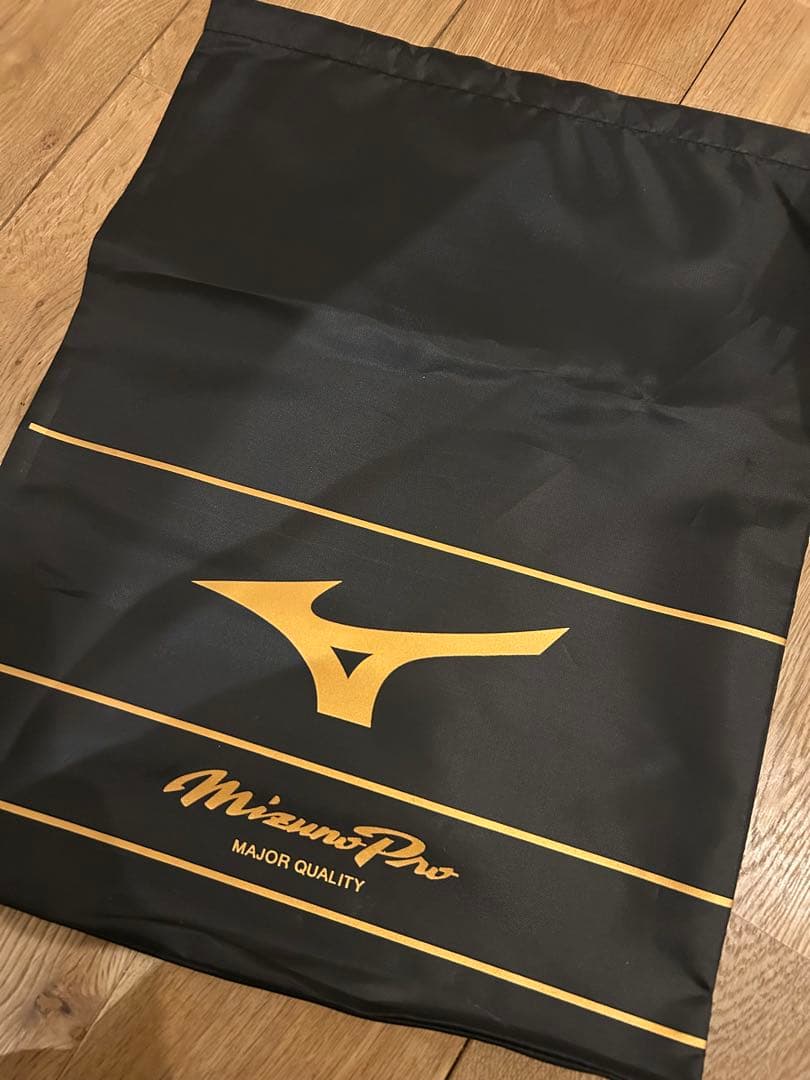 Mizuno CUSHION REVO ホワイト スパイク