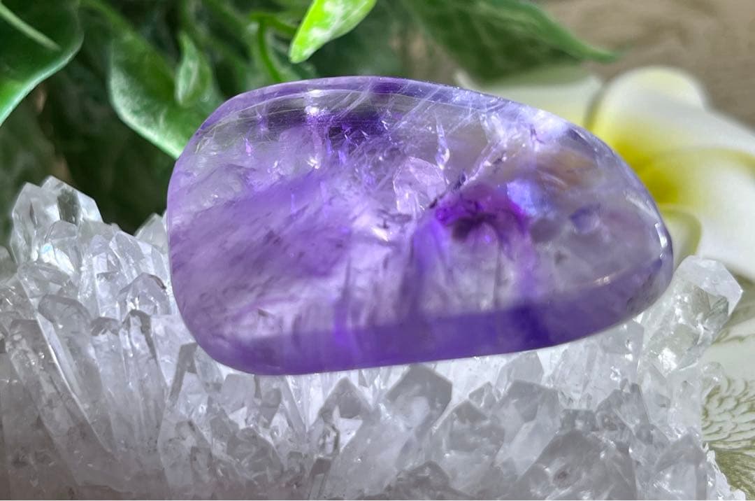 トラピッチェ アメジスト✨　紫水晶　穴あき　パーツ　原石