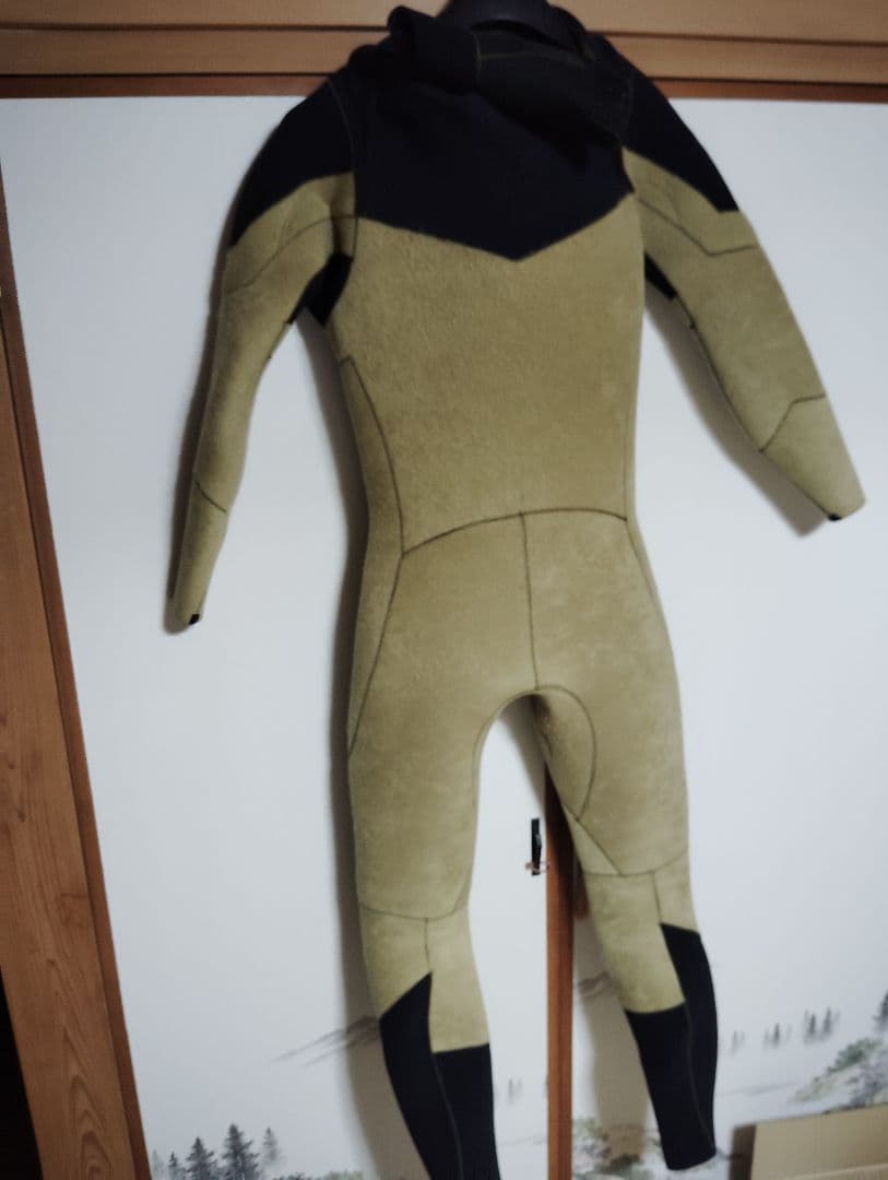 LATE WRAP レイトラップ　セミドライ　フルスーツ レッド