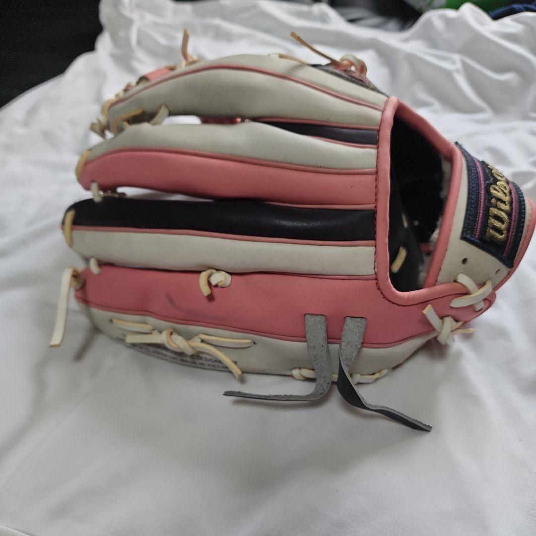 Wilson 軟式グローブ 外野用ピンク/ホワイト ✨限定品✨