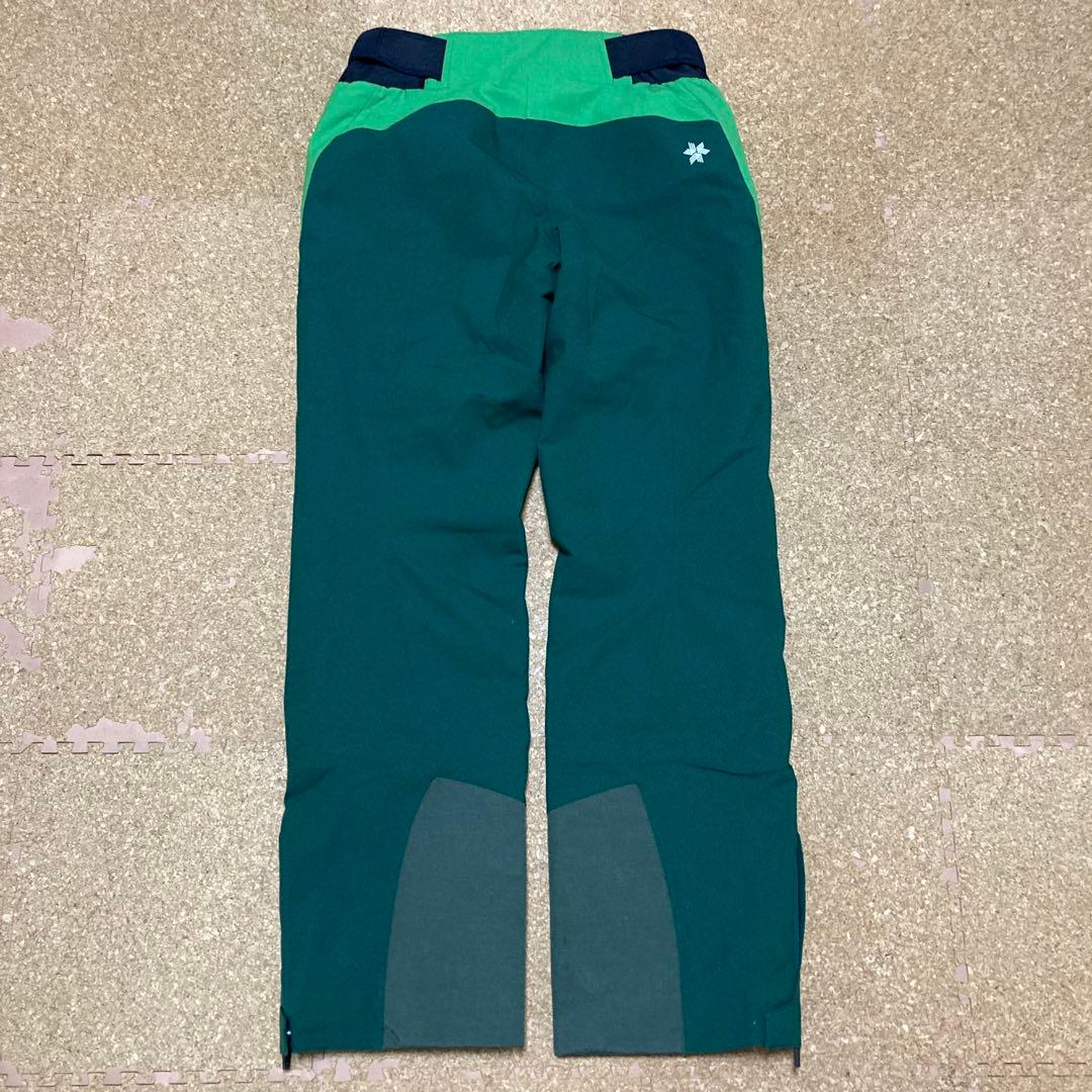 【極美品】ゴールドウィンGOLDWINスキーパンツ スキーウェアM-Lメンズ緑
