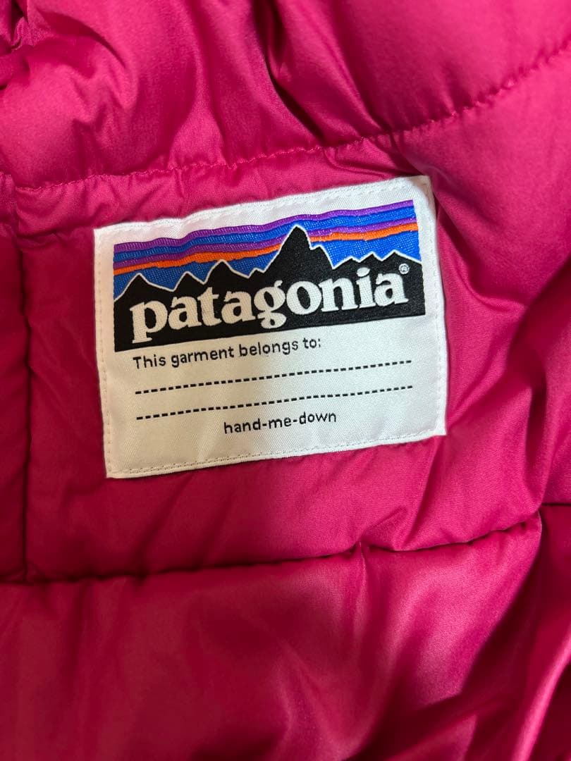 patagonia スノージャケット　キッズSサイズ　7-8才
