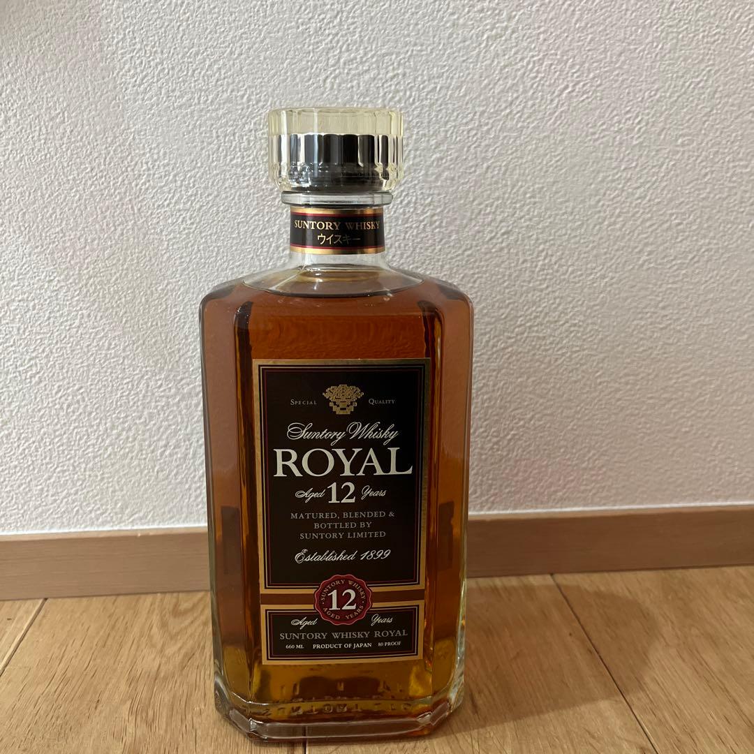 サントリーウイスキー ロイヤル 12年 700ml 黒ラベル