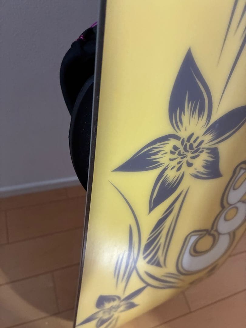 コスミックサーフ　スノーボード　floral 138cm ビンディングセット