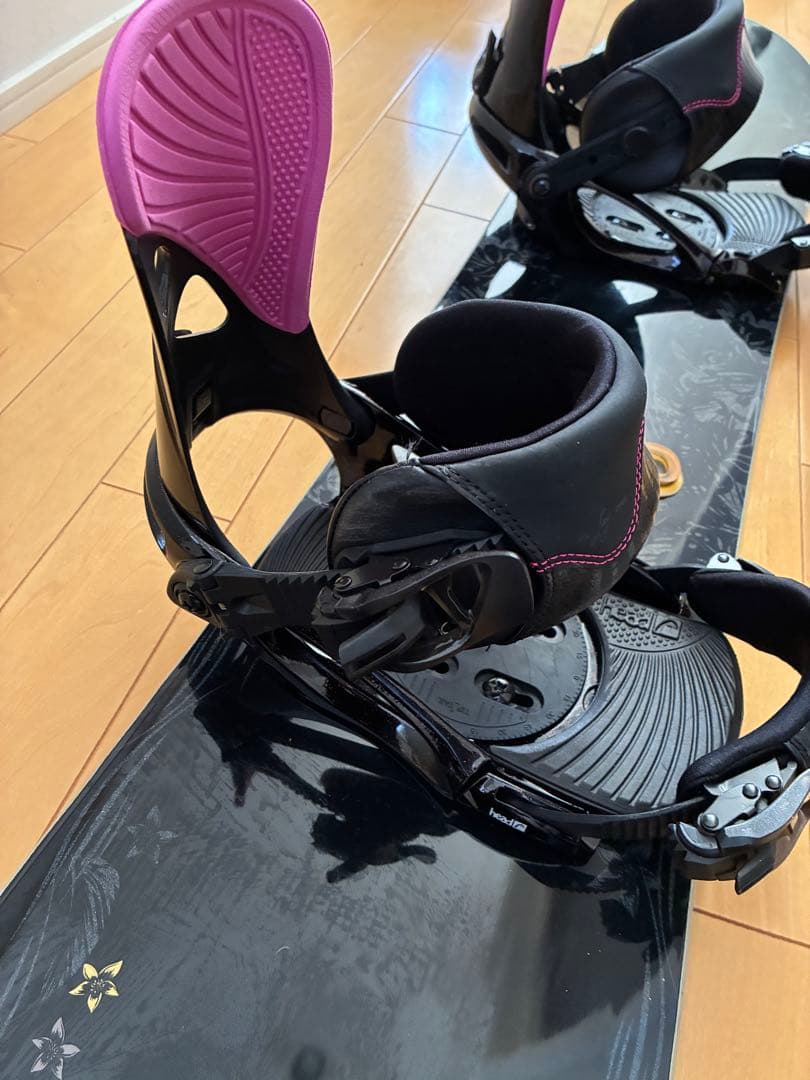 コスミックサーフ　スノーボード　floral 138cm ビンディングセット