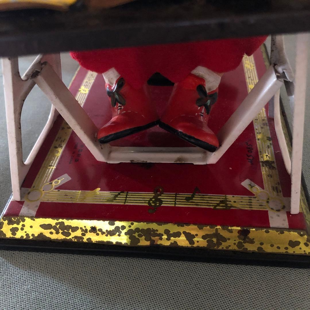 希少　ゼンマイ式 鉄琴ブリキ アンティーク 　昭和おもちゃ 女の子 お人形 演奏