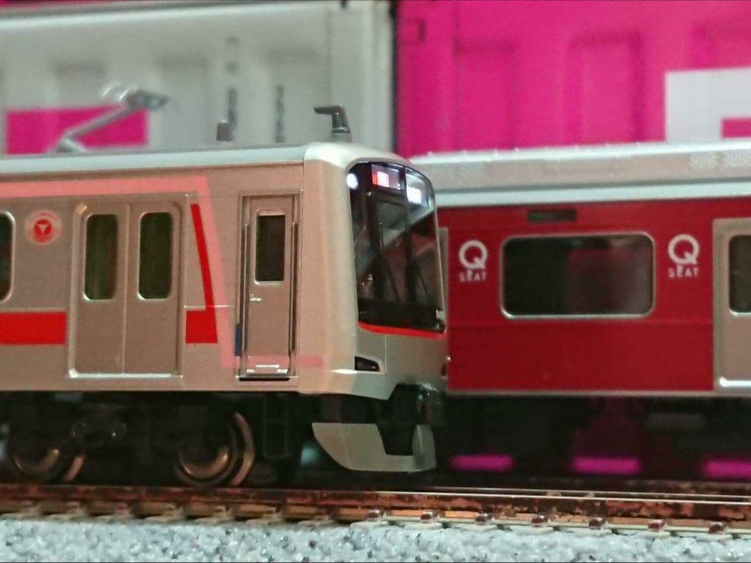 Nゲージ KATO 東急5050系4000番台 Qシート車 アンテナ増設仕様