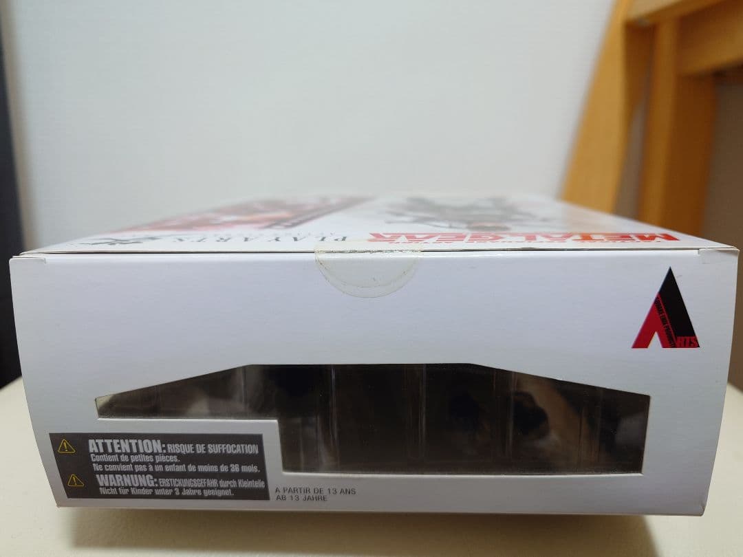 【未開封】L GEAR SOLID プレイアーツ改 ソリッド・スネーク