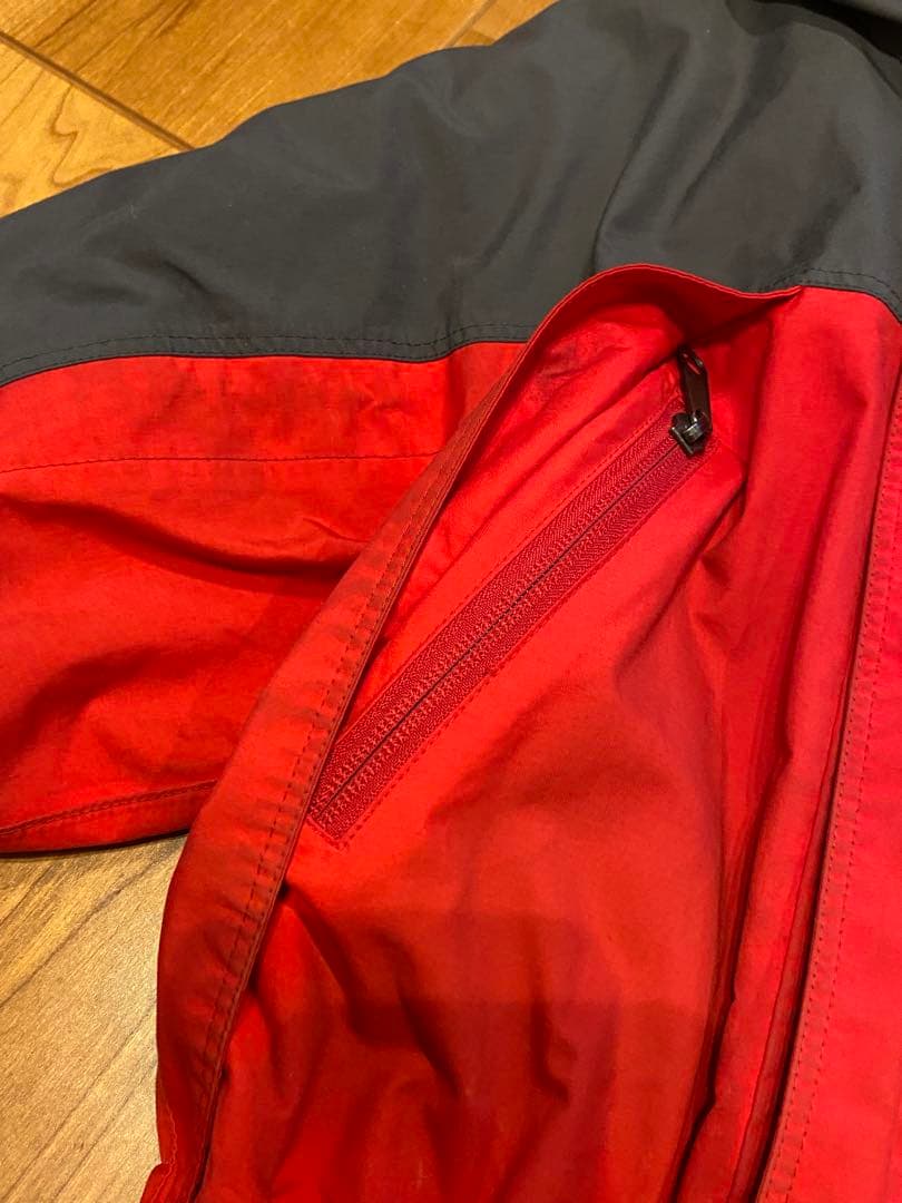 THE NORTH FACE 子ども用スキーウェア 赤 クリーニング済み