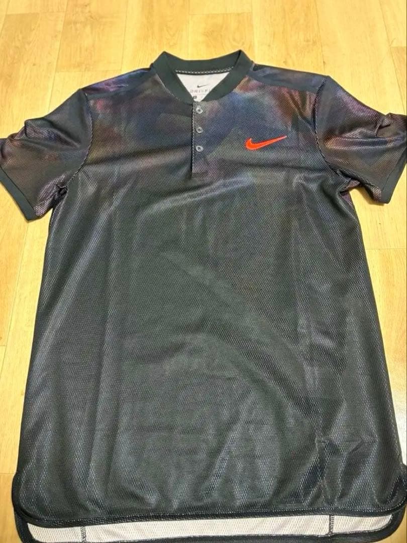 Nike テニスウェア シャポバロフ着用モデル