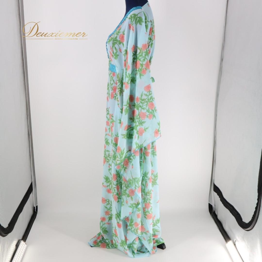 【ベリーダンス用衣装】水色 ガラベーヤ ワンピースドレス ピンク 花柄 ラメ