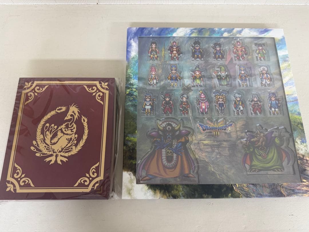 ドラゴンクエスト3 アクリルスタンド+ブック型パッケージ収納ボックス