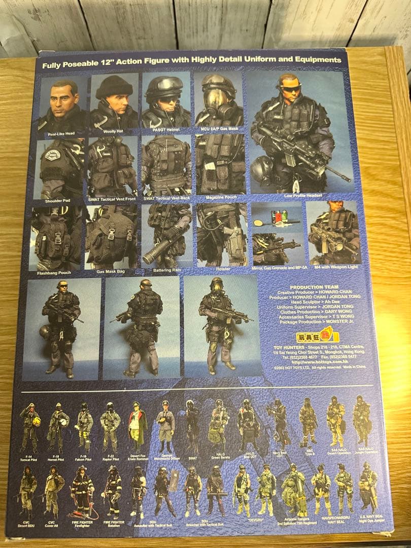 キ*ン様 Hot Toys S.W.A.T ver 2.0 フィギュア　ホットト