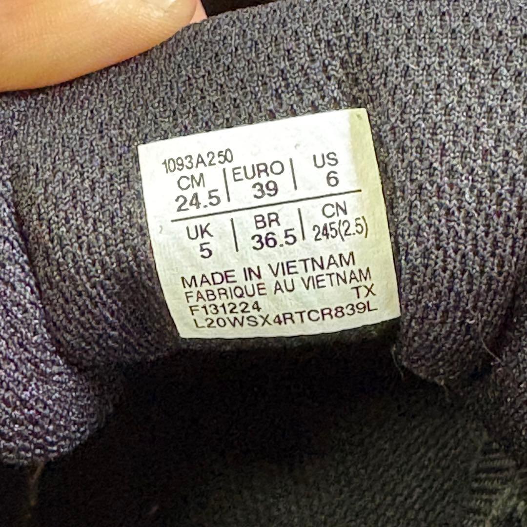 アシックス ヒートスロウ 24.5