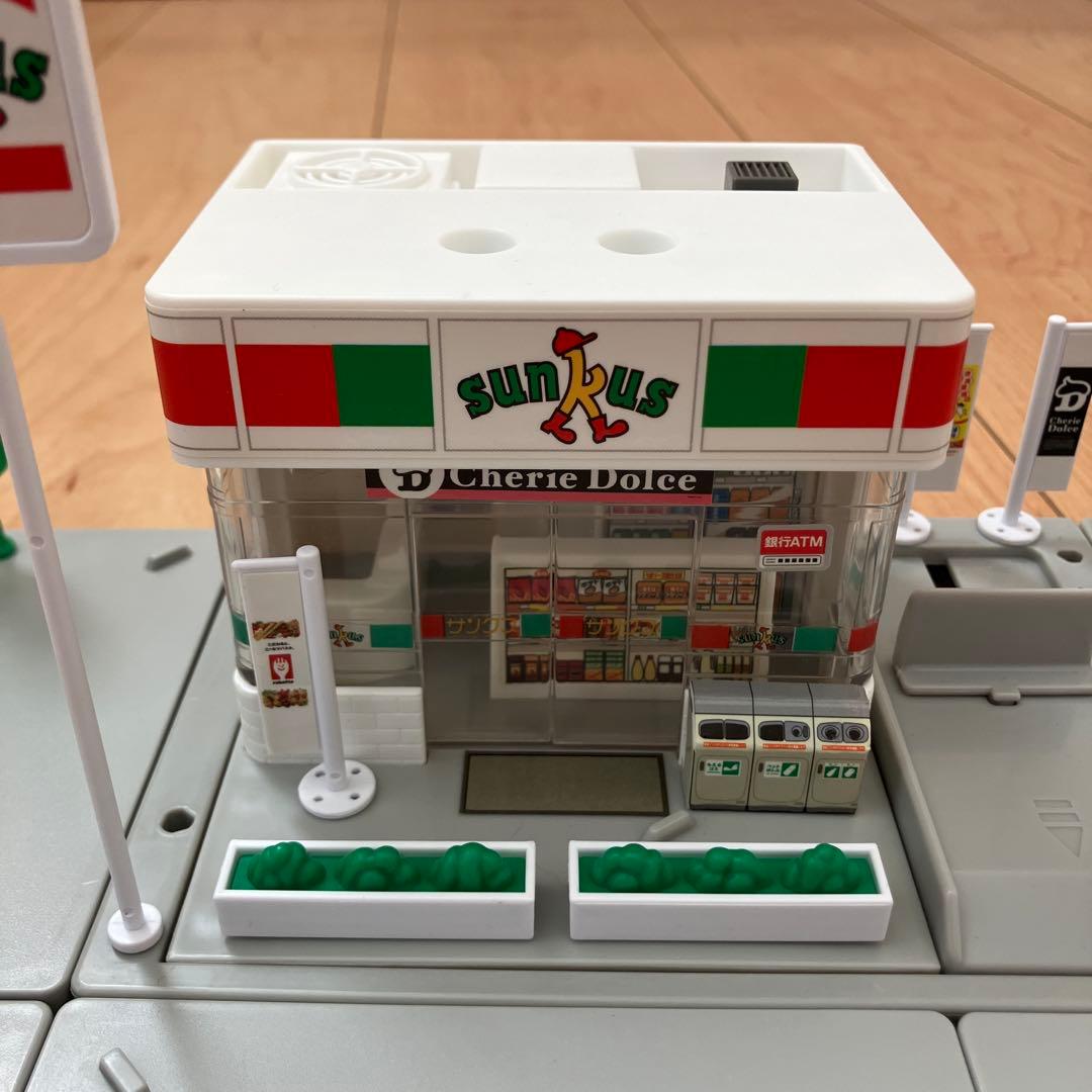 トミカタウン サンクス コンビニ